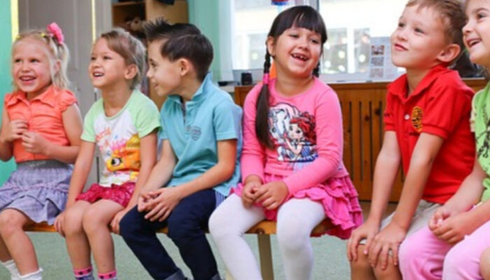 Bekal Terbaik Anak Bukan Gadget, Melainkan Karakter