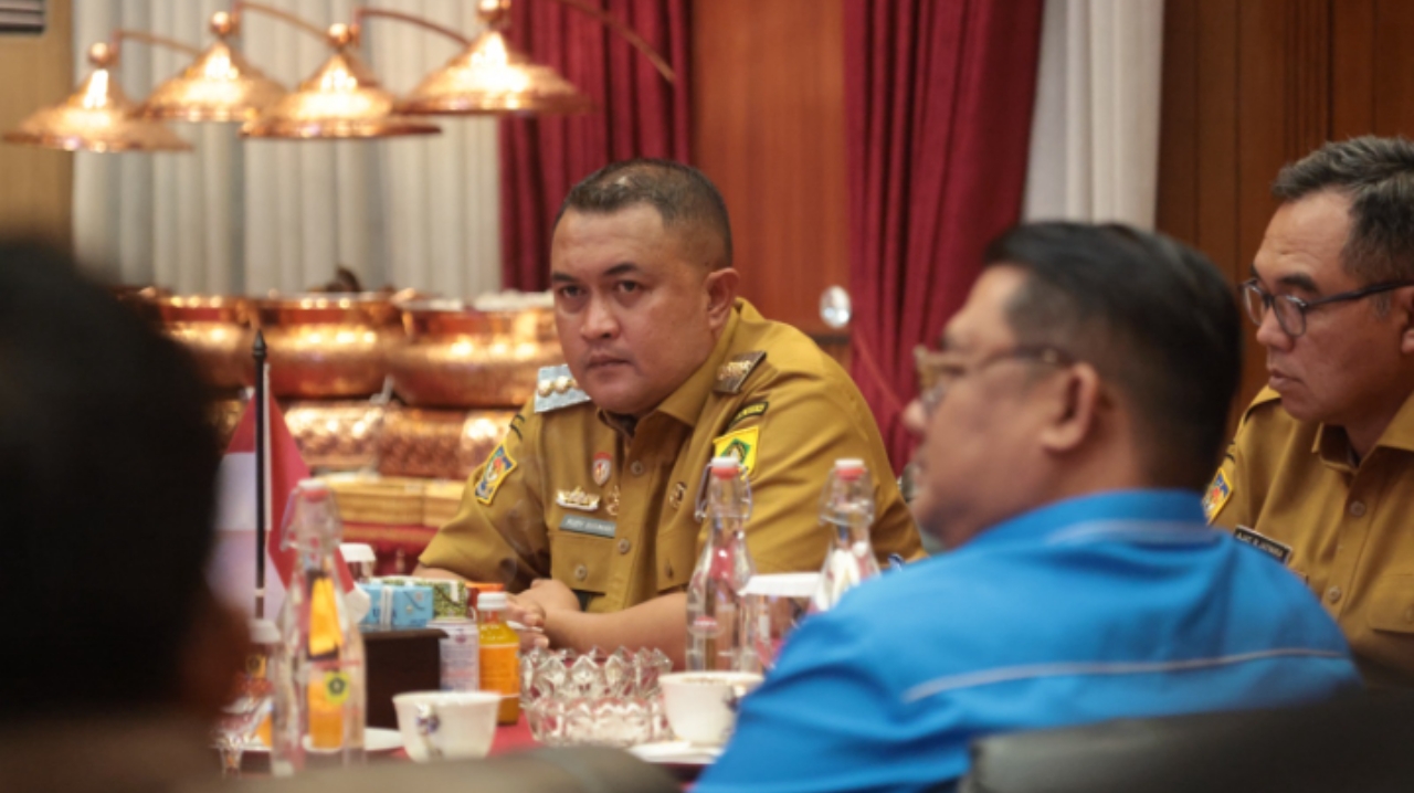 Beri Ultimatum Keras, Bupati Bogor Tegaskan Camat Bukan Sekadar Petugas Administrasi 1 Beri Ultimatum Keras, Bupati Bogor Tegaskan Camat Bukan Sekadar Petugas Administrasi