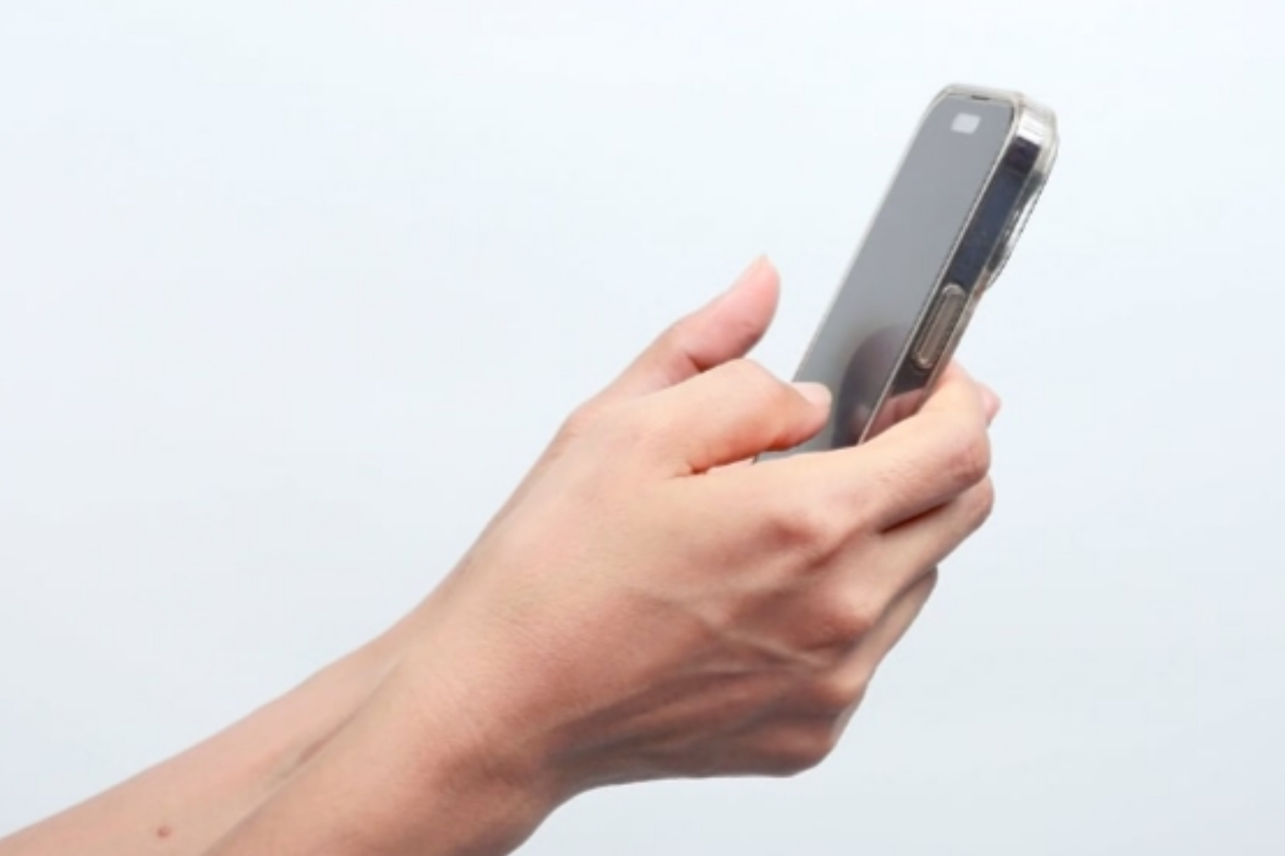 Bijak Menggunakan Gadget agar Mata dan Mental Tetap Sehat