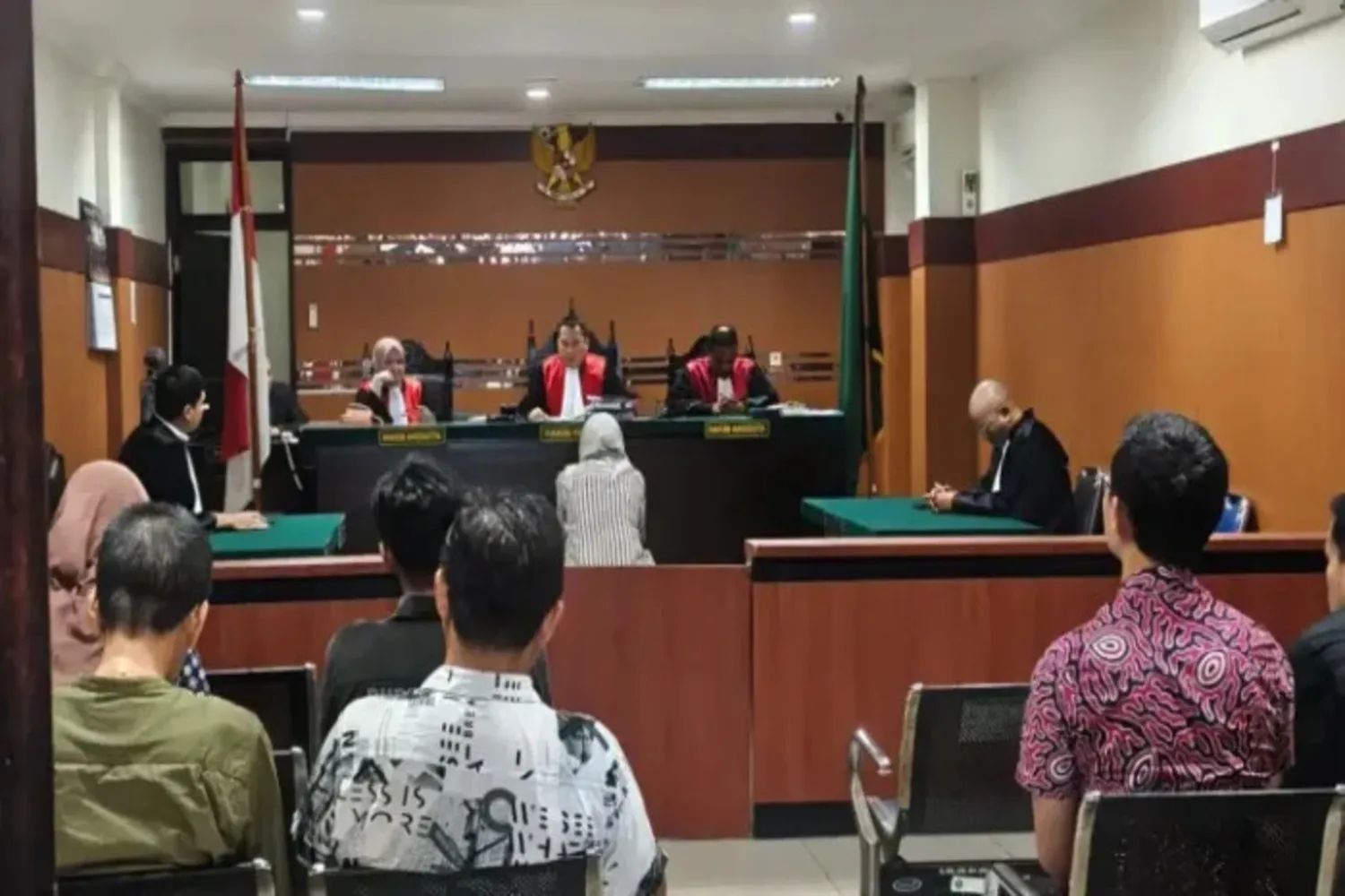 Dokter Silvi Apriani Divonis Tanpa Penjara dalam Kasus Food Tray MBG, Kubu Korban Desak Jaksa Ajukan Banding