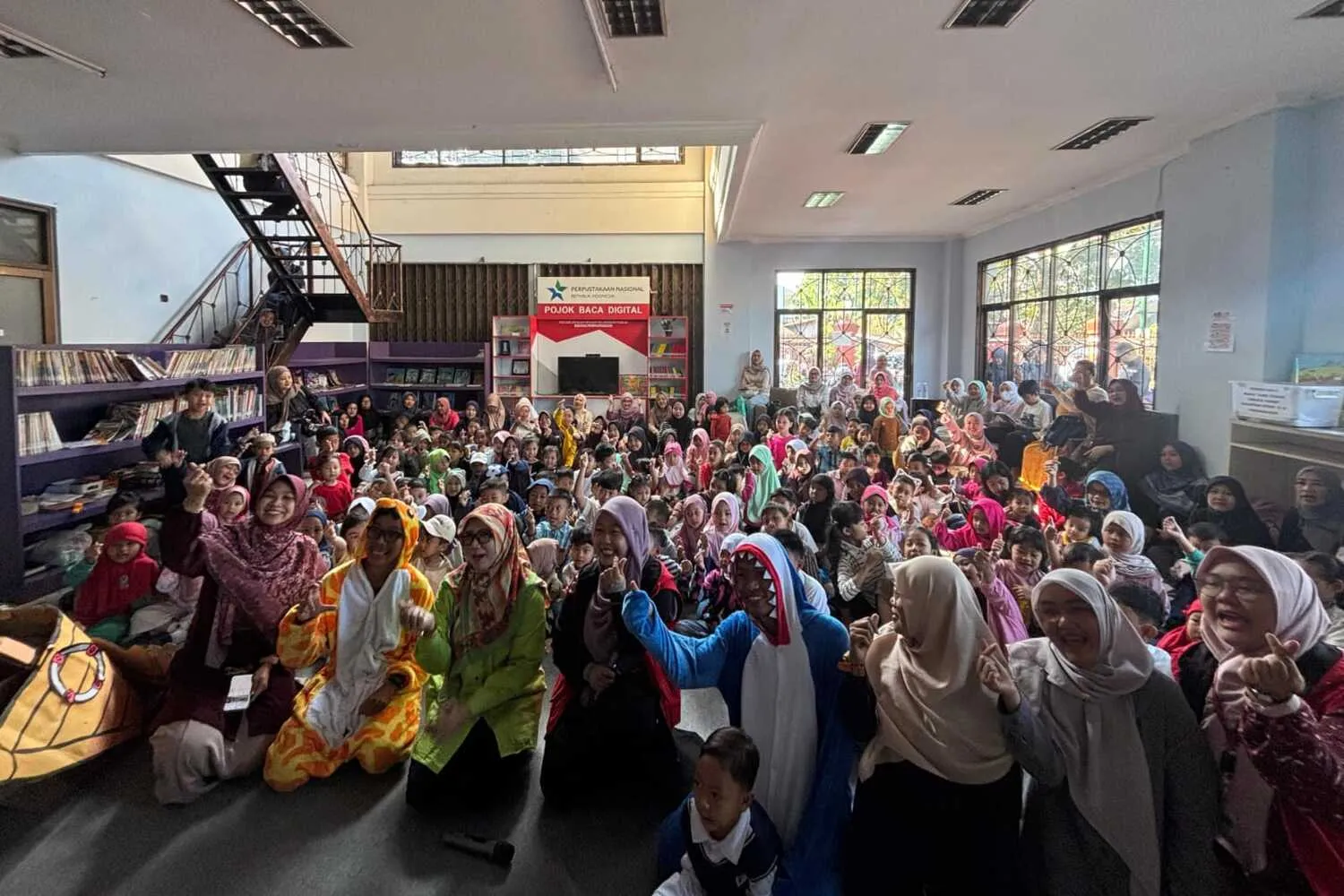 Hari Anak Nasional 2026, Perpustakaan Kota Cimahi Diserbu Ratusan Anak 1 Hari Anak Nasional 2026, Perpustakaan Kota Cimahi Diserbu Ratusan Anak