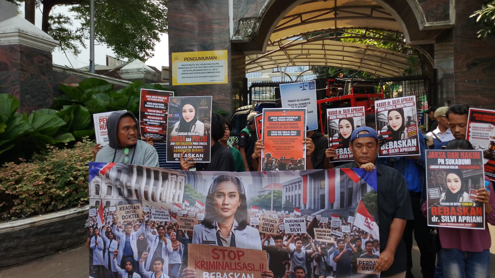 Jelang Vonis Kasus dr. Silvi, FMS Agendakan Aksi Damai di Kejaksaan Negeri Kota Sukabumi 1 IMG 20260702 WA0008
