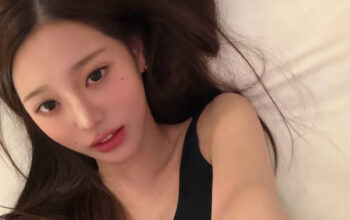 Intip Sisi Santai Jang Wonyoung IVE Saat Kunjungi Disneyland 4 Intip Sisi Santai Jang Wonyoung IVE Saat Kunjungi Disneyland