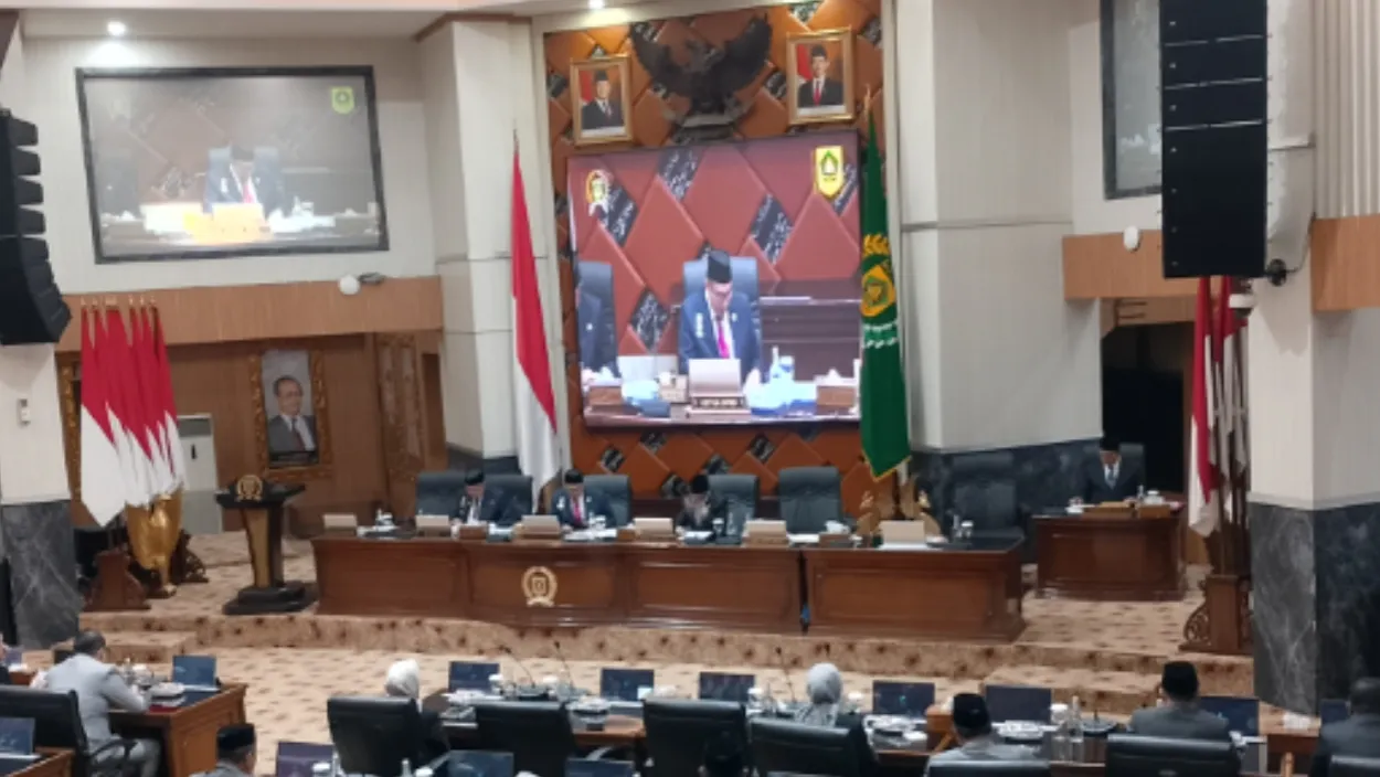 Kasus Ribuan Wali Murid Geruduk Dinas Pendidikan, Ketua DPRD Kabupaten Bogor Desak Evaluasi Total Sistem SPMB