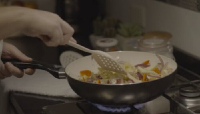 Kesalahan Memasak Pemula yang Sering Terjadi