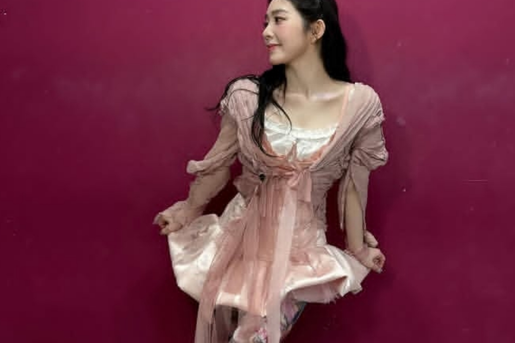Kesuksesan Red Velvet dalam 2026 IRENE ASIA TOUR 1 Kesuksesan Red Velvet dalam 2026 IRENE ASIA TOUR