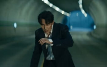 Kim Nam Gil Picu Spekulasi Penggemar dengan Unggahan Misterius 3 Kim Nam Gil Picu Spekulasi Penggemar dengan Unggahan Misterius