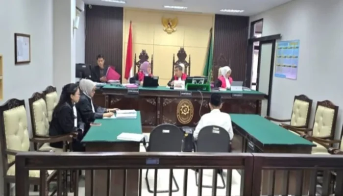 Konsumen FIF Purwakarta Asep Sodikin Dijatuhi Hukum 1 Tahun 8 Bulan Karena Telah Melanggar Undang-undang Fidusia