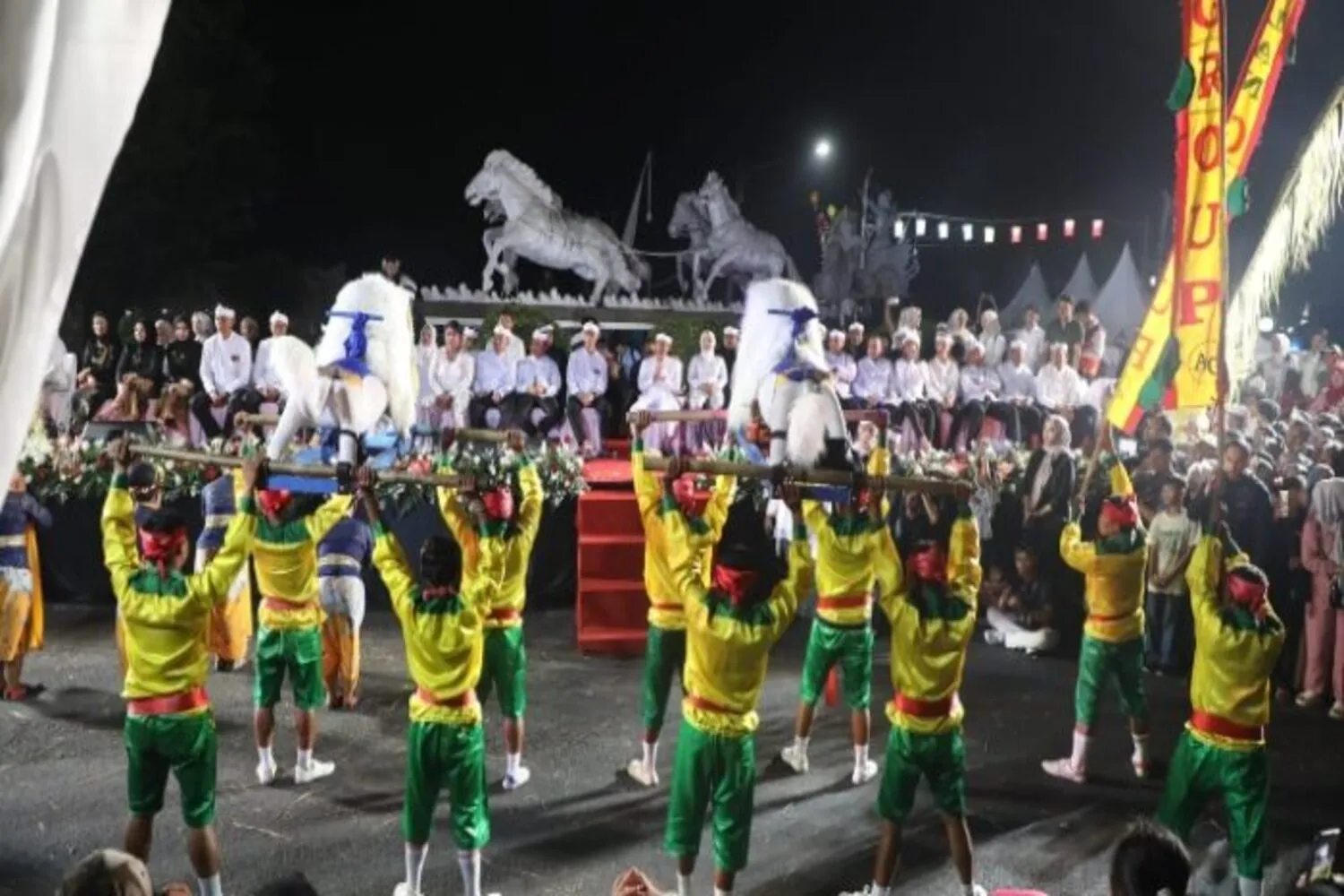 Malam Festival Budaya Hari Jadi Purwakarta, Kemegahan yang Mengandung Makna 1 Malam Festival Budaya Hari Jadi Purwakarta, Kemegahan yang Mengandung Makna