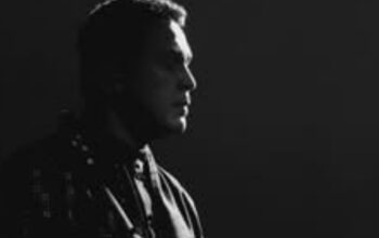 Memahami Makna Filosofis Dibalik Lagu "Teh Hijau" dari Tulus