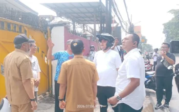 Menata Tanpa Menggusur Rezeki: Bupati Bogor Tekankan Gotong Royong Massal dan Solusi Humanis PKL 3 Menata Tanpa Menggusur Rezeki: Bupati Bogor Tekankan Gotong Royong Massal dan Solusi Humanis PKL
