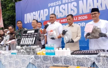 Polres Bogor Ungkap 74 Kasus Narkoba dan Jutaan Berbagai Obat Keras Diamankan 1 Polres Bogor Ungkap 74 Kasus Narkoba dan Jutaan Berbagai Obat Keras Diamankan