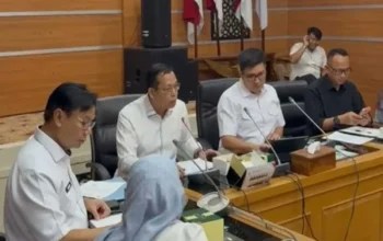 Terima Audiensi Forkopimcam Klapanunggal, Junsam Pastikan DPRD Kabupaten Bogor Cari Solusi Cepat 6 Isu Pembangunan 2 Terima Audiensi Forkopimcam Klapanunggal, Junsam Pastikan DPRD Kabupaten Bogor Cari Solusi Cepat 6 Isu Pembangunan