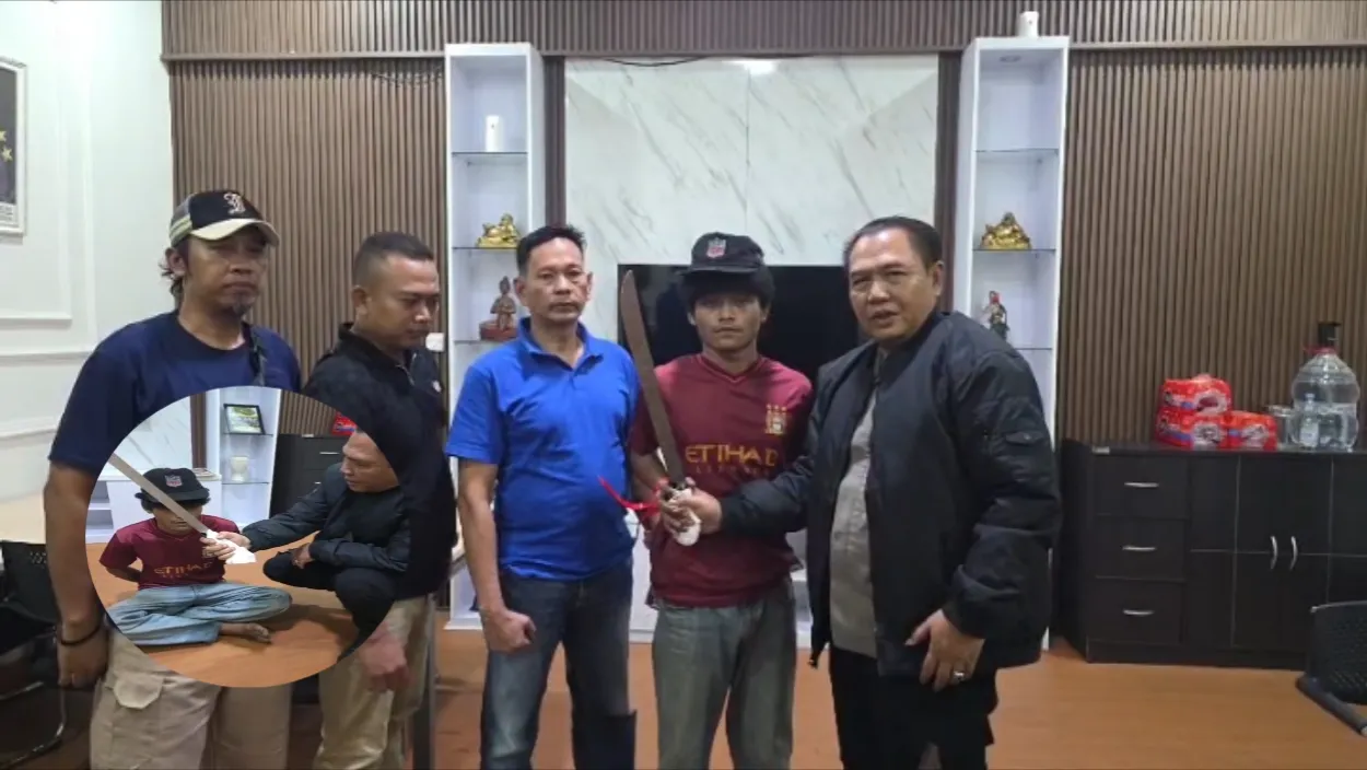 Viral Video Penodongan di Warung Jamu Kamurang, Polsek Citeureup Berhasil Ringkus Pelaku Berserta Sajam