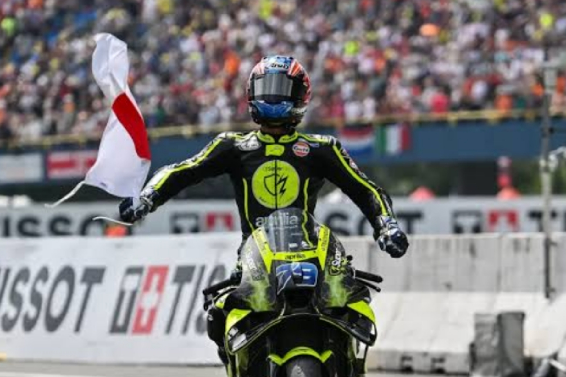 Aprilia Kian Mendominasi, Marc Marquez Kian Tercecer di MotoGP Inggris