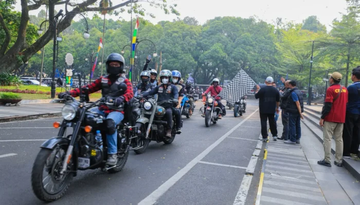 Farhan Sambut Rolling Thunder RoRi di Kota Bandung