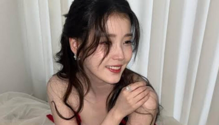 IU Bawa Dua Film Konser Kembali ke Bioskop September Mendatang