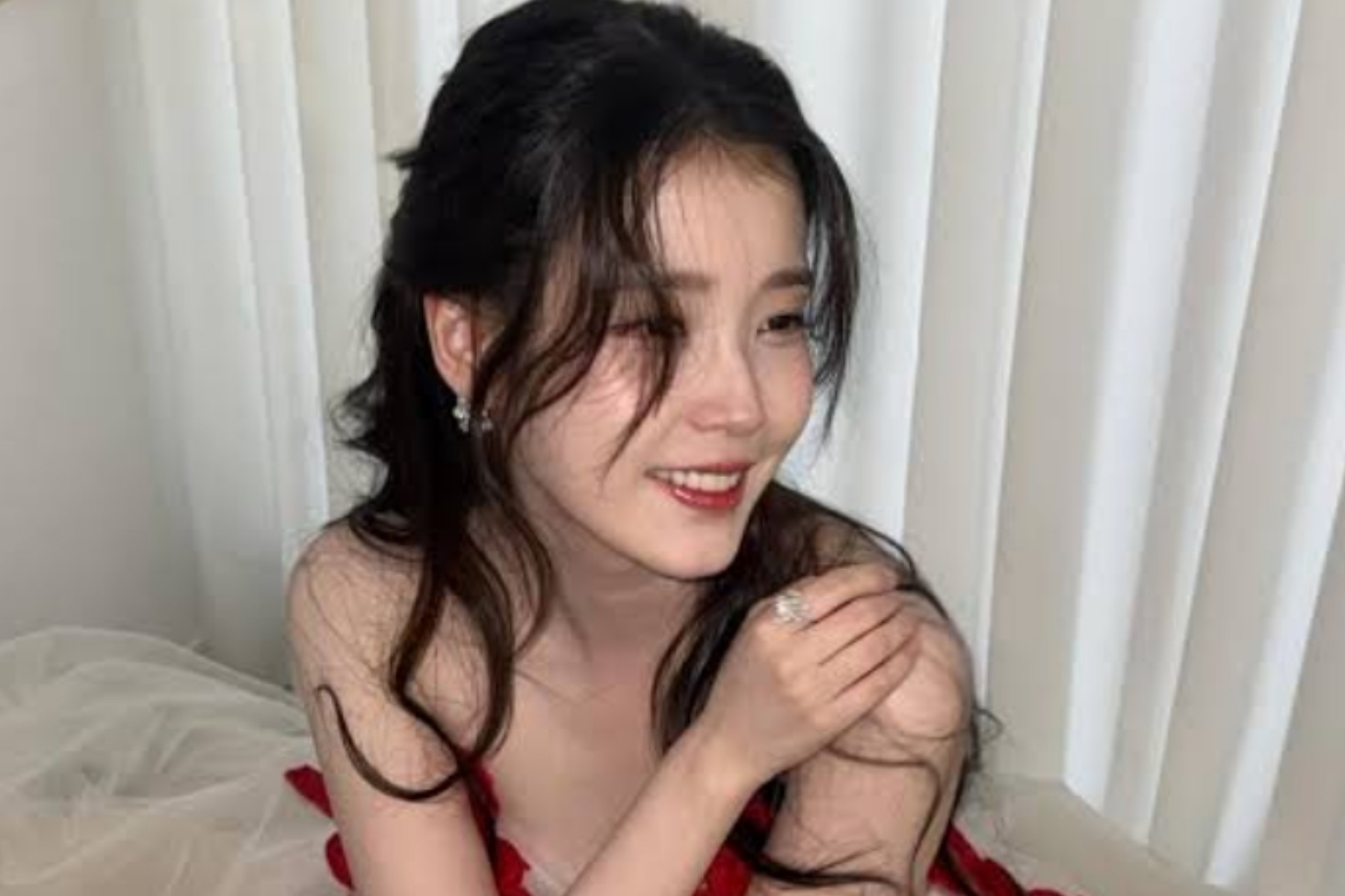 IU Bawa Dua Film Konser Kembali ke Bioskop September Mendatang 1 IU Bawa Dua Film Konser Kembali ke Bioskop September Mendatang