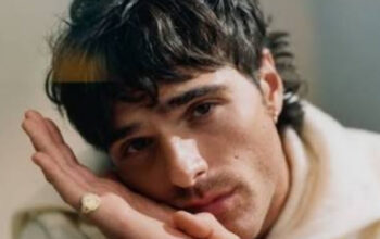 Jacob Elordi Dikabarkan Dibidik Ari Aster untuk ‘Scapegoat’ Bareng Scarlett Johansson