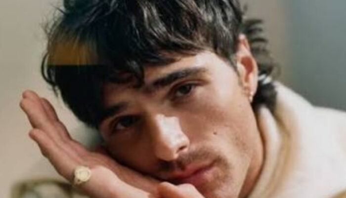 Jacob Elordi Dikabarkan Dibidik Ari Aster untuk ‘Scapegoat’ Bareng Scarlett Johansson