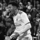Jadon Sancho Kini Luntang-Luntung di Klub Divisi 10!