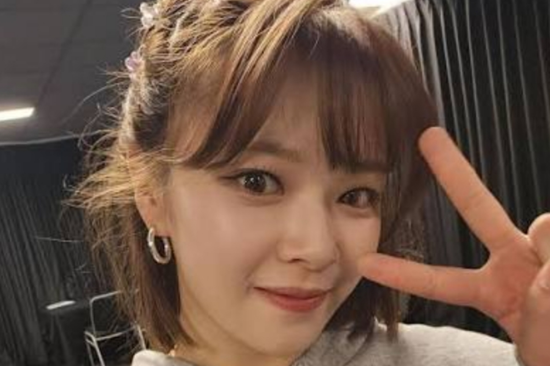 Jeongyeon TWICE Resmi Gabung VARO Entertainment, Kini Fokus Bangun Karier Akting