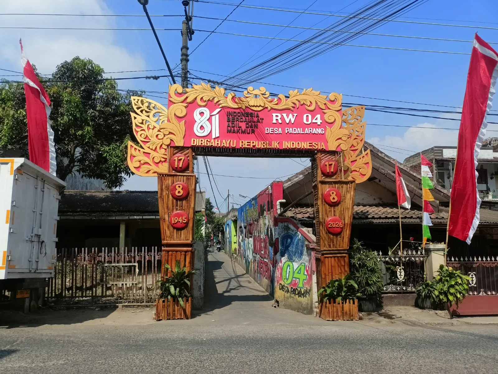 Kampung Rancabali di KBB Bersolek Jelang HUT RI, Mural Persib Paling Diburu Pengunjung