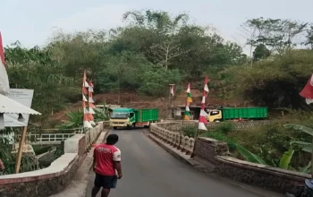 Kecelakaan di Jembatan Parungbedil Cianjur, 2 Korban Terlempar ke Jurang