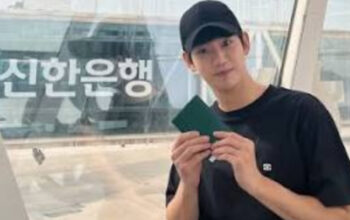 Kim Soo Hyun Mulai Kembali ke Publik