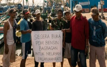 Lumpuhnya SPBU Cikidang dan Bagbagan: Buruh, Petani, serta Nelayan Citarik Sukabumi Menjerit Kehilangan Mata Pencaharian 5 Lumpuhnya SPBU Cikidang dan Bagbagan: Buruh, Petani, serta Nelayan Citarik Sukabumi Menjerit Kehilangan Mata Pencaharian