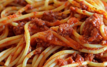 Mau Bikin Spaghetti Lebih Praktis? Ini Pilihan Saus yang Bisa Dicoba 3 Mau Bikin Spaghetti Lebih Praktis? Ini Pilihan Saus yang Bisa Dicoba