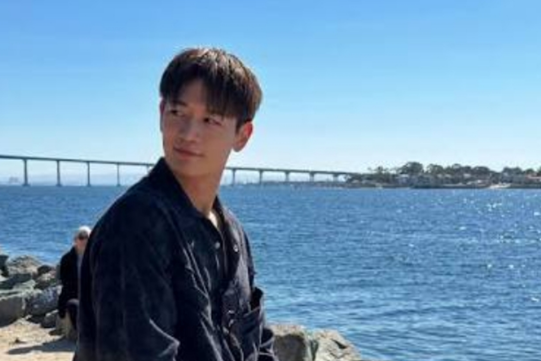 Minho SHINee Siapkan ‘Make it hot’, Teaser Terbaru Bikin Debut Solo Makin Dinanti