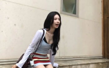 Miyeon Pancarkan Aura Musim Panas lewat Debut Solo Jepang 3 Miyeon Pancarkan Aura Musim Panas lewat Debut Solo Jepang