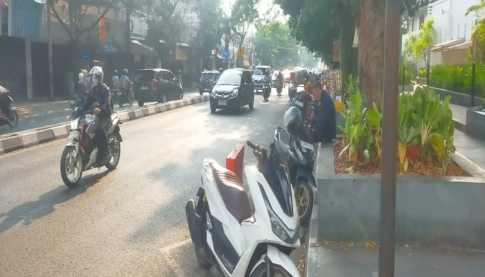 Parkir Liar Ditertibkan, Ojol di Kota Cimahi Ajukan Satu Permintaan