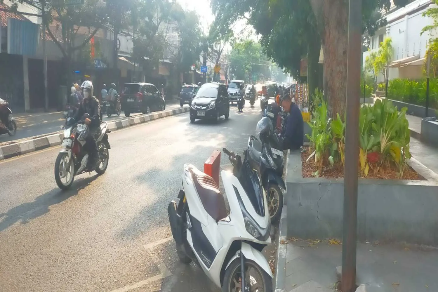 Parkir Liar Ditertibkan, Ojol di Kota Cimahi Ajukan Satu Permintaan