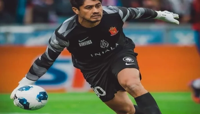 Profil Lengkap Adilson Maringá, Kiper Brasil yang Pernah Bersinar di Liga 1
