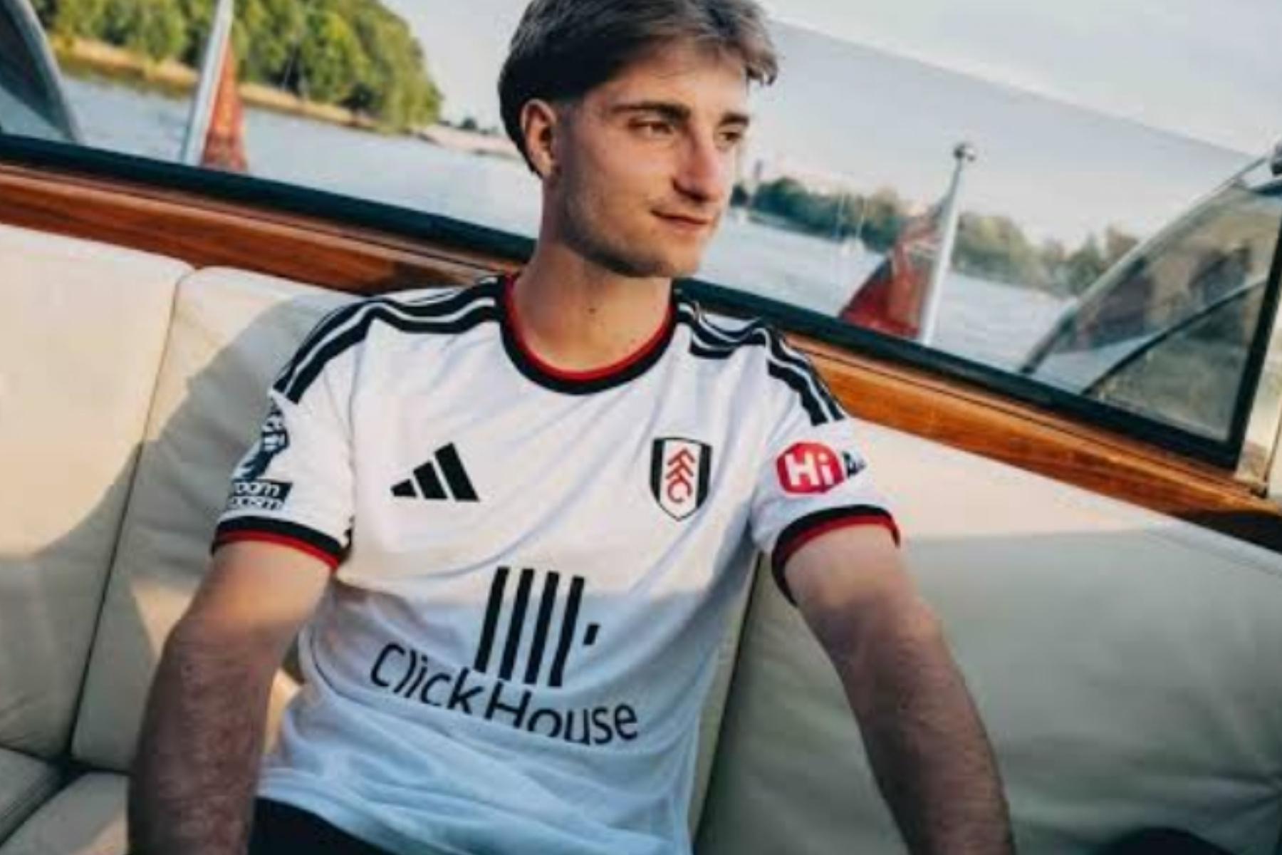 Resmi Berseragam Fulham, Cesar Palacios Siap Guncang Premier League!