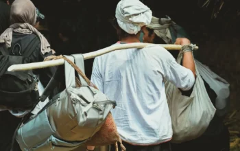 Ribu Migran Maroko Memasuki Ceuta, Spanyol Perketat Pengamanan Perbatasan 3 Ribu Migran Maroko Memasuki Ceuta, Spanyol Perketat Pengamanan Perbatasan