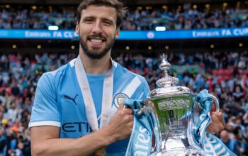 Ruben Dias Pilih Setia di Etihad, Real Madrid Gigit Jari