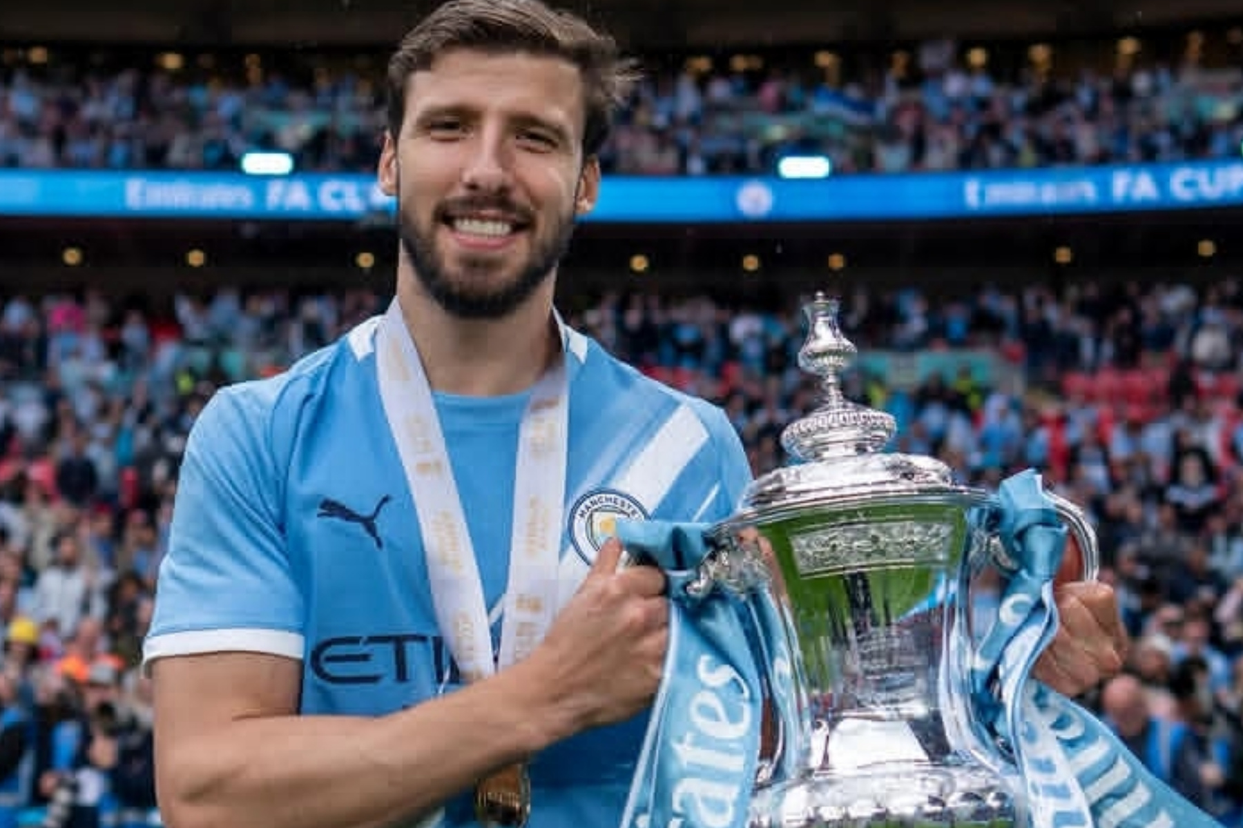 Ruben Dias Pilih Setia di Etihad, Real Madrid Gigit Jari 1 Ruben Dias Pilih Setia di Etihad, Real Madrid Gigit Jari