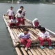 Viral! Siswa Cililin Bandung Barat ke Sekolah Naik Rakit
