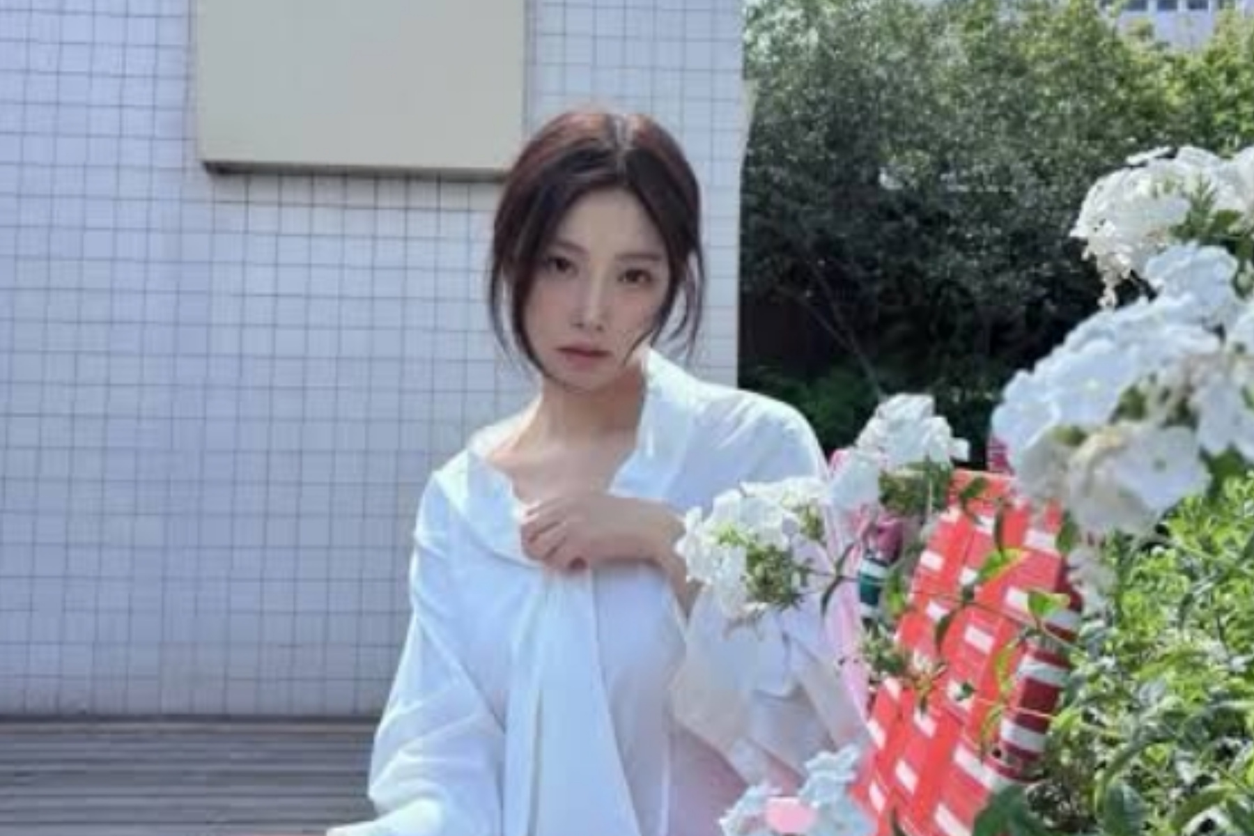 Yoon Chaekyung Ungkap Pengkhianatan Orang Terpercaya 1 Yoon Chaekyung Ungkap Pengkhianatan Orang Terpercaya