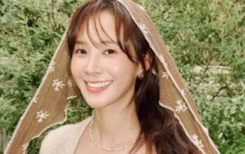 Yuri Girls’ Generation-HRS Muncul di Teaser, Debut ‘Skibidi’ Tinggal Hitungan Hari 7 Yuri Girls’ Generation-HRS Muncul di Teaser, Debut ‘Skibidi’ Tinggal Hitungan Hari