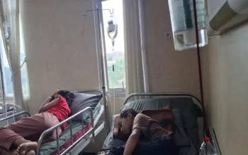 33 Siswa di Cipeundeuy Bandung Barat Diduga Keracunan MBG 1 33 Siswa di Cipeundeuy Bandung Barat Diduga Keracunan MBG
