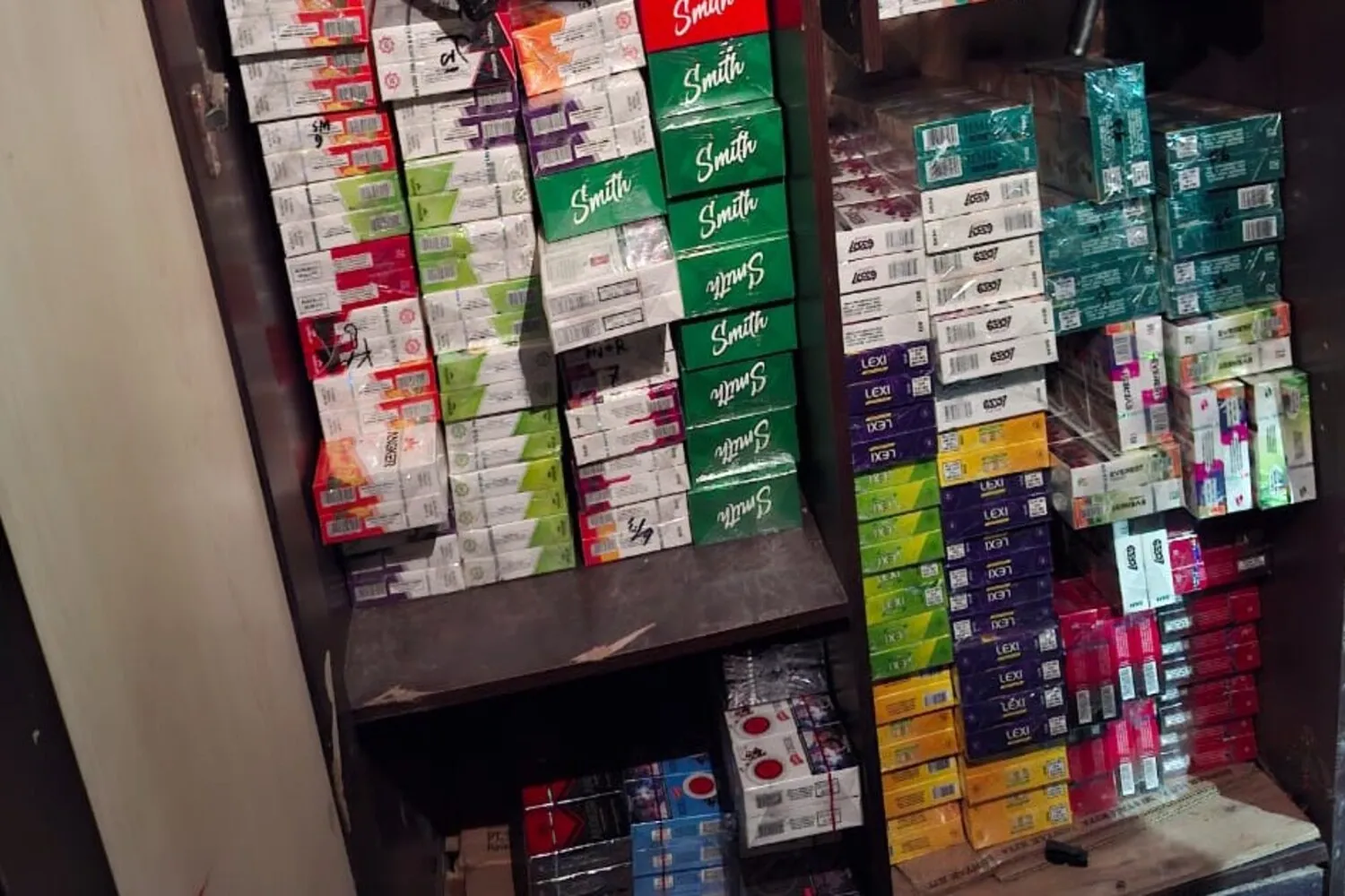 42 Ribu Rokok Ilegal Disita Bea Cukai di Bandung Barat