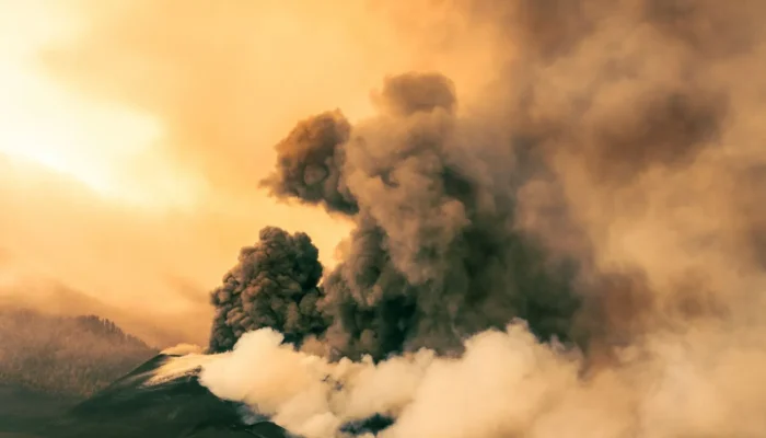 Abu Vulkanik Gunung Anak Krakatau Terdeteksi di Jakarta, Banten, dan Jabar