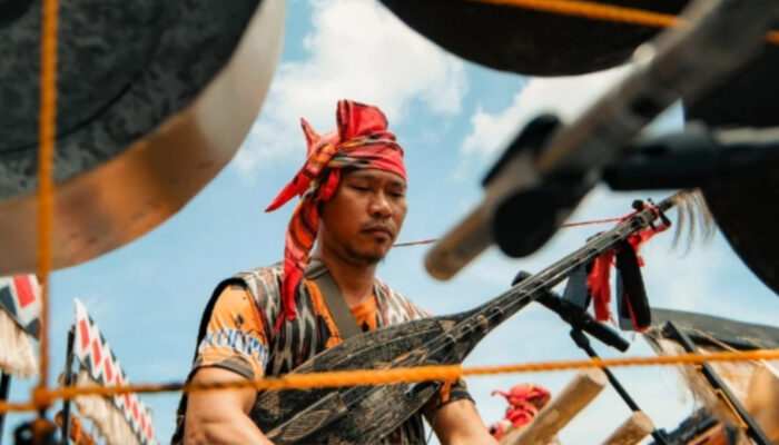Generasi Muda Mulai Menjauh dari Budaya, Apa yang Sebenarnya Bisa Hilang?