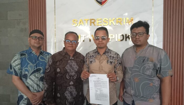 Tergiur Paket THR, Ibu-ibu di Sukabumi Gigit Jari Usai Dana Tabungan Rp225 Juta Dilarikan oleh Tersangka DSR