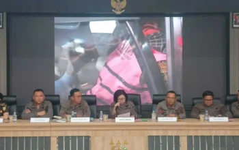 Kejari Kota Cimahi Tahan 2 Tersangka Kasus Korupsi Disnaker 7 Kejari Kota Cimahi Tahan 2 Tersangka Kasus Korupsi Disnaker