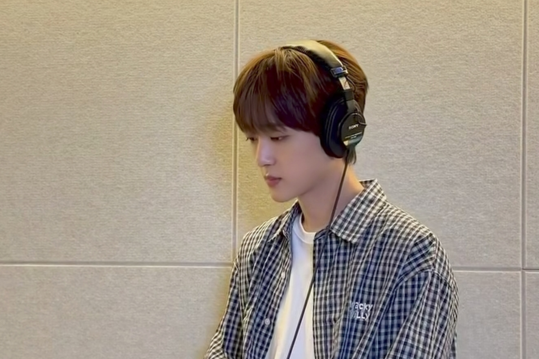 Lee Chang Sub Minta Maaf Usai Komentarnya Picu Kontroversi Sampah